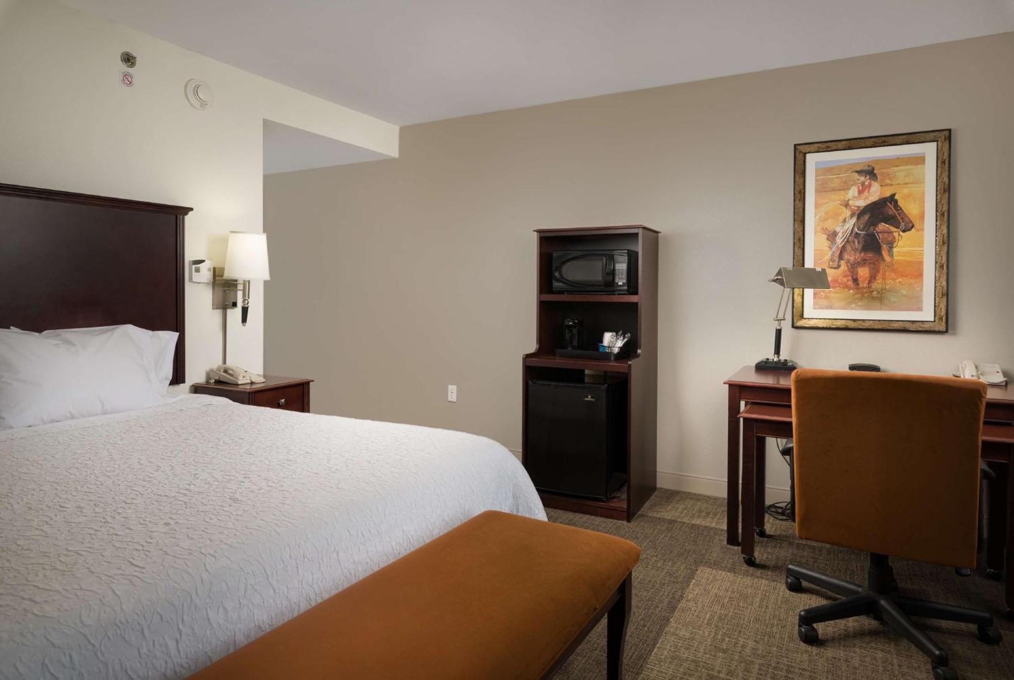 Hampton Inn & Suites Altus Exterior photo
